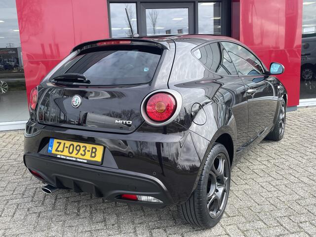 Alfa Romeo MITO TwinAir ECO | 17" Velgen | Climate/cruise control | Parkeersensoren