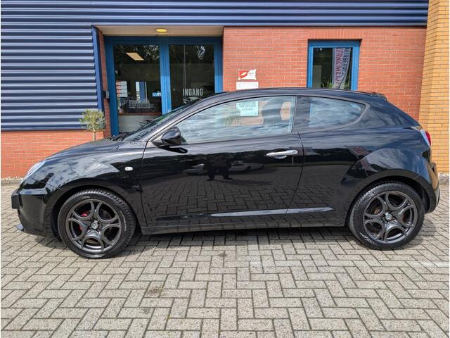 Alfa Romeo MITO 0.9 T. AIR ECO SUPER,PDC,Cruise,Stoelverw,Navi,Dealerond.