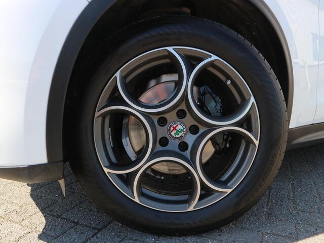 Alfa Romeo Stelvio 2.0 T AWD Camera | Rondom PDC | Carplay