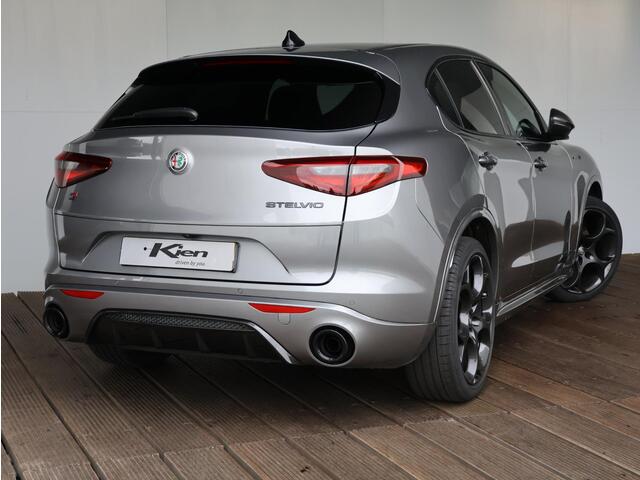 Alfa Romeo Stelvio 2.0 T AWD Veloce TI | Carbon Q interieur | Pano-dak | Unieke uitvoering |