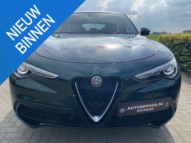Alfa Romeo Stelvio 2.0 T AWD Ti Verde Visconti! Schakelflippers!! Trekhaak!!