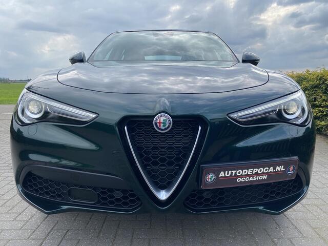 Alfa Romeo Stelvio 2.0 T AWD Ti Verde Visconti! Schakelflippers!! Trekhaak!!