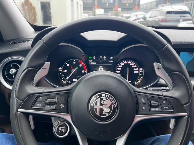 Alfa Romeo Stelvio 2.2JTD 180pk Super/Automaat8/Leder/Trekh./Camera/Concaver21"