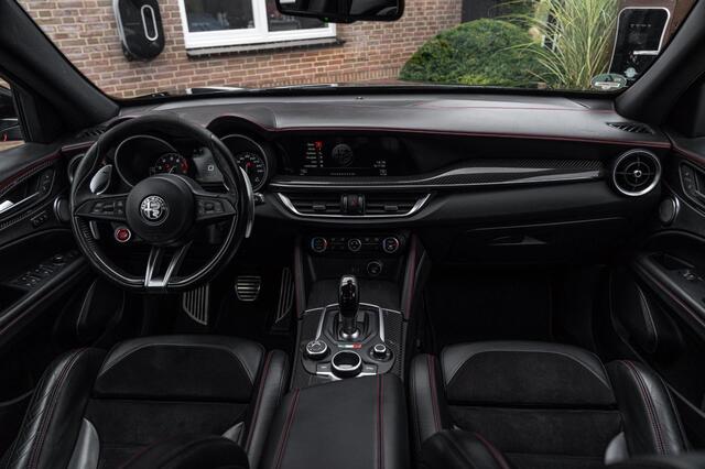 Alfa Romeo Stelvio 2.9 V6 AWD Quadrifoglio 510 PK Adaptive Cruise Harman Kardon Keyless 20''
