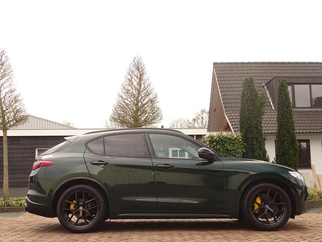 Alfa Romeo Stelvio 2.2d Customized by Klompcars | Carplay | 20 inch | Leer | ETC.