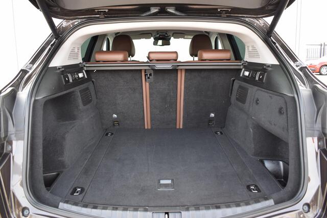 Alfa Romeo Stelvio 2.0 T AWD Super | 310 PK | Trekhaak | Leer | Stuur- en Stoelverw. | Memory