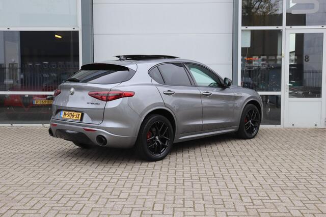 Alfa Romeo Stelvio 2.0 T Q4 280PK AWD VELOCE/1E EIG./GRIGIO STROMBOLI/A.CARPLAY/20