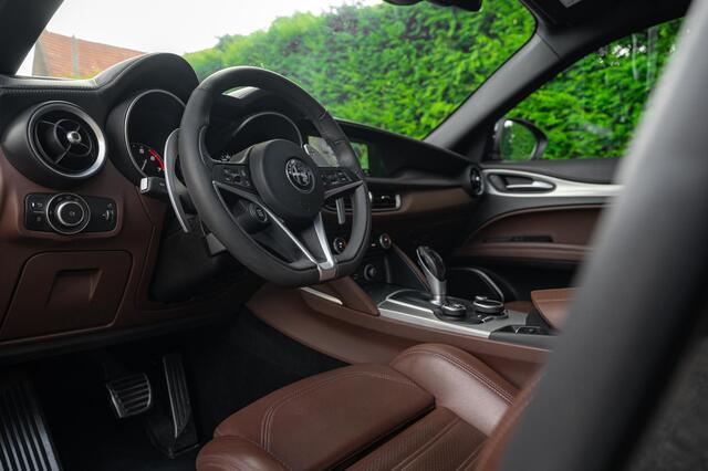 Alfa Romeo Stelvio 2.0 T AWD 1e eig. | DAB | ACC | Trekh. | Camera