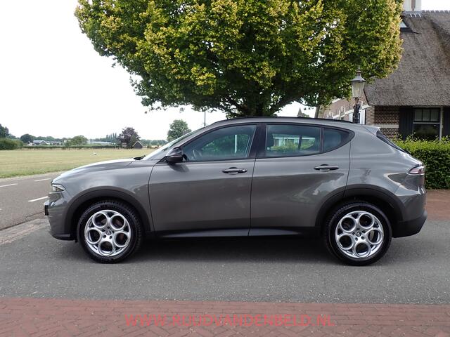 Alfa Romeo Tonale 1.5T Hybrid Sprint ADAP.CRUISE/SPORTLEER/CARPLAY/TREKHAAK