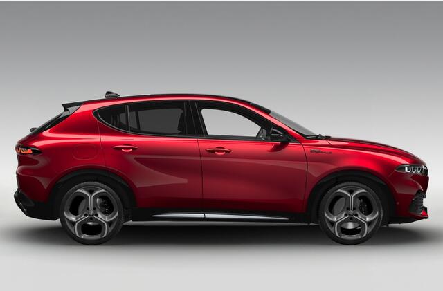 Alfa Romeo Tonale 1.3 Ibrida Plug-In 270pk Sport Speciale NU IN DE SHOWROOM - NIEUW MODEL! - 8 JAAR GARANTIE