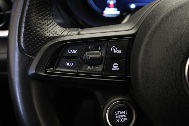 Alfa Romeo Tonale 1.5T Hybrid Sprint |Navi|Leder|