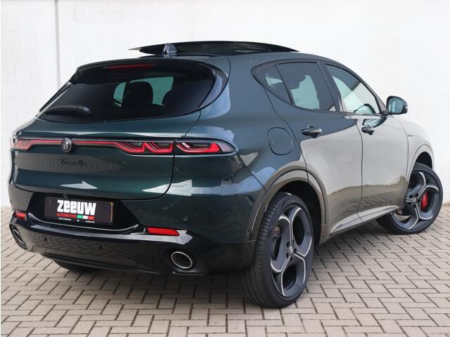 Alfa Romeo Tonale Ibrida Plug-In Q4 270 PK Veloce | Pano | LED | Harman | Leder