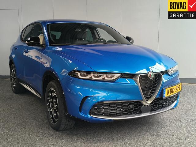 Alfa Romeo Tonale 1.3T PHEV Ti AUTOMAAT uit 2023 Rijklaar + 12 maanden Bovag-garantie Henk Jongen Auto's in Helmond, al 50 jaar service zoals 't hoort!
