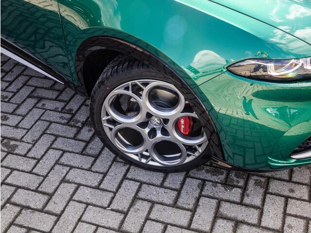 Alfa Romeo Tonale 1.5T Hybrid Veloce | Navi | Harman/Kardon | Pano-dak | Ledere bekleding