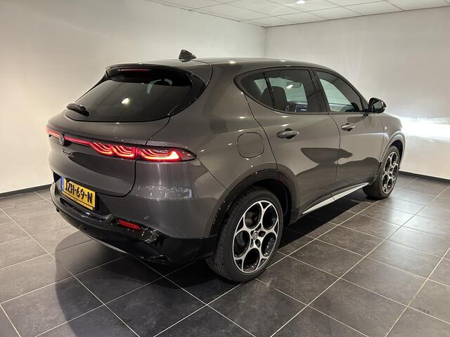 Alfa Romeo Tonale 1.3T PHEV Ti | Navigatie | Adaptieve cruise control | Achteruitrijcamera |