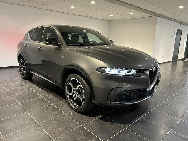 Alfa Romeo Tonale 1.3T PHEV Ti | Navigatie | Adaptieve cruise control | Achteruitrijcamera |