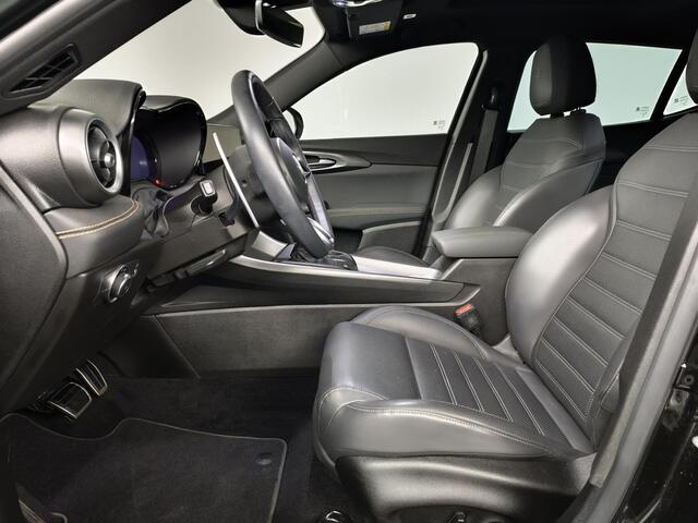 Alfa Romeo Tonale 1.5T Hybrid Veloce Leer | Panoramadak | Navigatie