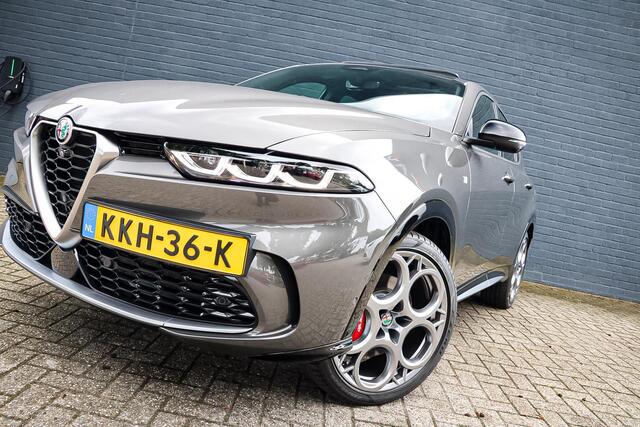 Alfa Romeo Tonale 1.3T PHEV Ti PANO / ACC / APPLE CARPLAY / 20"
