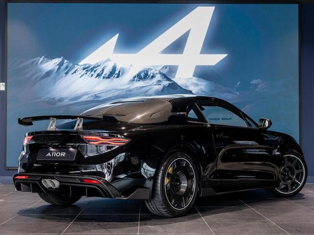 Alpine A110 1.8 Turbo R 300PK | FOCAL PREMIUM | CARPLAY | CARBON WIELEN/MOTORKAP/SKIRTS/ DAK/DIFFUSER ACHTER | CAMERA |