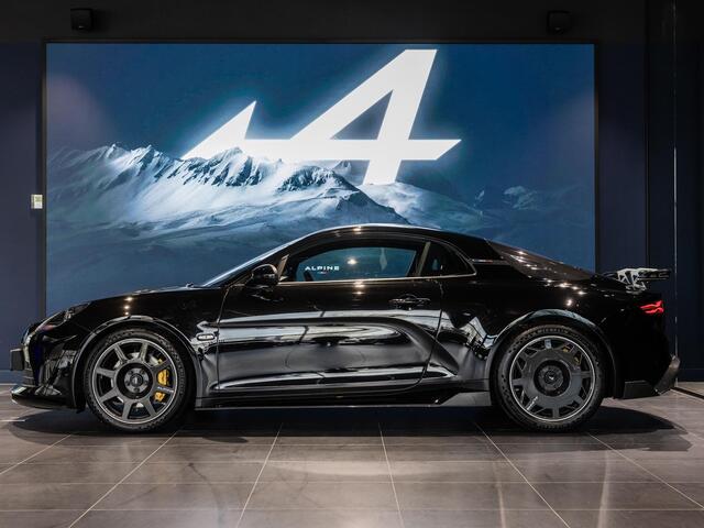 Alpine A110 1.8 Turbo R 300PK | FOCAL PREMIUM | CARPLAY | CARBON WIELEN/MOTORKAP/SKIRTS/ DAK/DIFFUSER ACHTER | CAMERA |