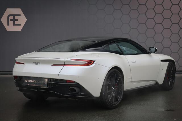 Aston Martin DB11 5.2 V12 | B&O 3D AUDIO | SUÉDE HEMELBEKLEDING | STOELKOELING/VERWARMING | MORNING FROST PEARL METALLIC AML SPECIAL PAINT