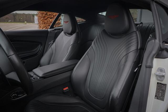 Aston Martin DB11 5.2 V12 | B&O 3D AUDIO | SUÉDE HEMELBEKLEDING | STOELKOELING/VERWARMING | MORNING FROST PEARL METALLIC AML SPECIAL PAINT