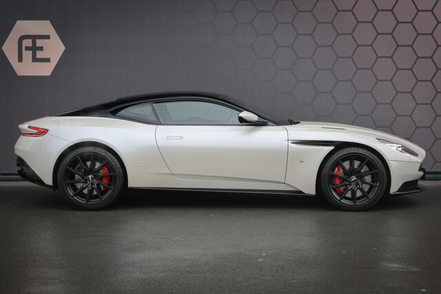 Aston Martin DB11 5.2 V12 | B&O 3D AUDIO | SUÉDE HEMELBEKLEDING | STOELKOELING/VERWARMING | MORNING FROST PEARL METALLIC AML SPECIAL PAINT