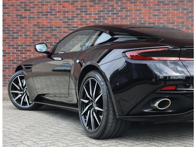 Aston Martin DB11 4.0 V8
