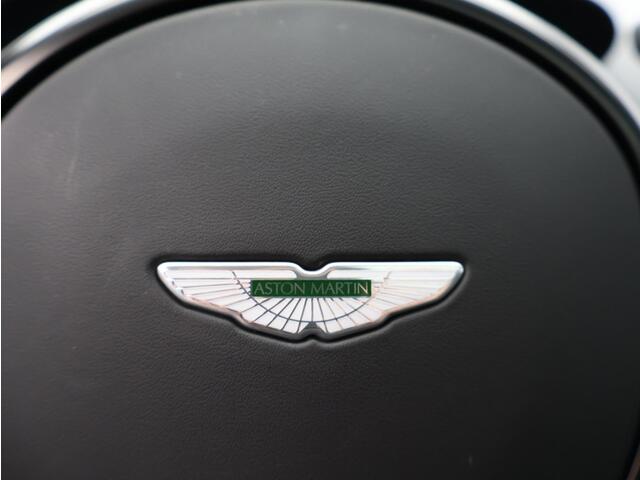 Aston Martin DBX 4.0 V8 707
