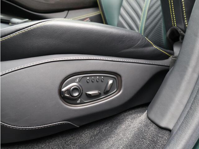 Aston Martin DBX 4.0 V8 707