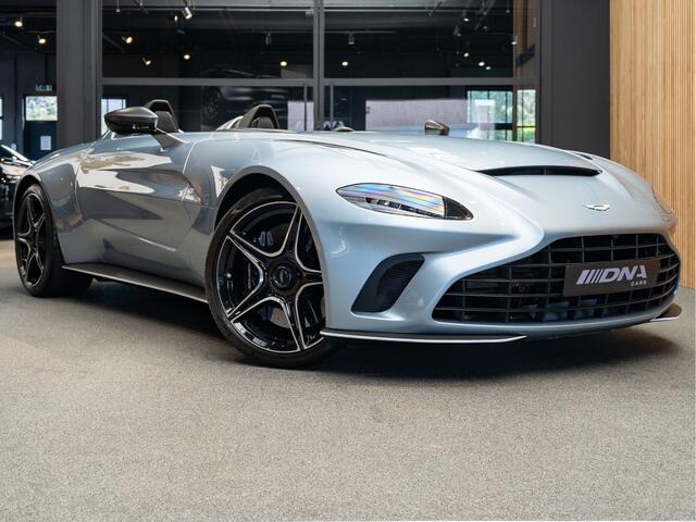 Aston Martin V12 Speedster Skyfall Silver Nr2/88 5.2 V12