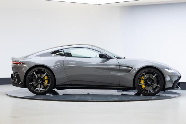 Aston Martin VANTAGE 4.0 V8 | 20 Inch | Gloss Black pack |