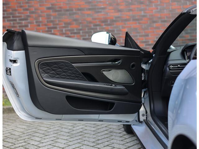 Aston Martin VOLANTE DB12 4.0 V8 Carbon - Bowers & Wilkins