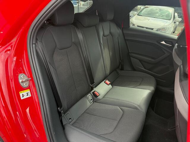 Audi A1 Sportback 40 TFSI S Line Navi LED 200PK