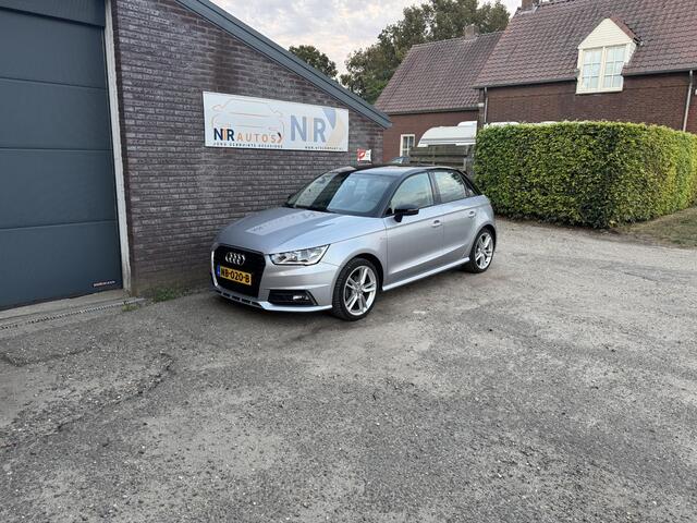 Audi A1 Sportback 1.0 TFSI Adrenalin Nieuwstaat!! APK, Airco, LMV 17"