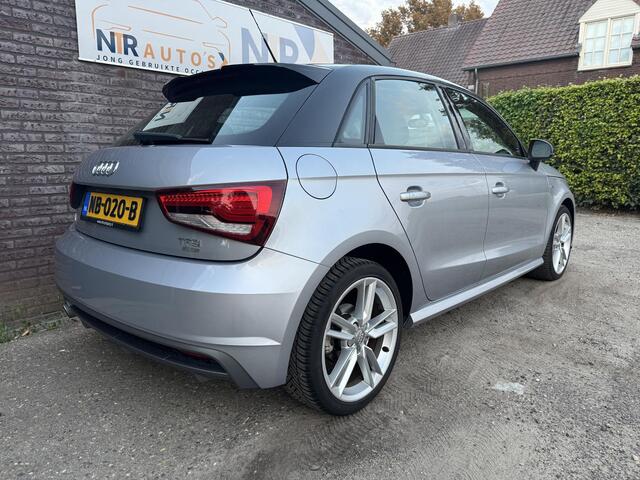 Audi A1 Sportback 1.0 TFSI Adrenalin Nieuwstaat!! APK, Airco, LMV 17"