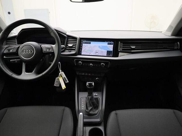Audi A1 Sportback 35 TFSI/150PK S Line · Navigatie · Apple CarPlay · Climate · Parkeersensoren