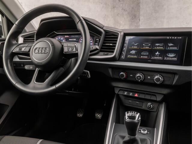 Audi A1 Sportback 25 TFSI Sport (APPLE CARPLAY, GROOT NAVI, VIRTUAL COCKPIT, LM VELGEN, PARKEERSENSOREN, SPORTSTOELEN, CRUISE, DAB+, NIEUWSTAAT)