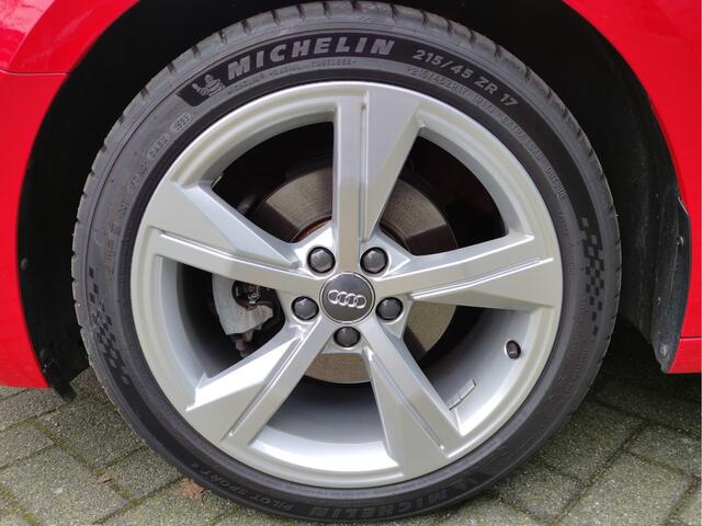 Audi A1 Sportback 30 TFSI 116PK Advanced epic Climatronic - Sportstoelen - Sportstuur - Virtual cockpit - NL auto