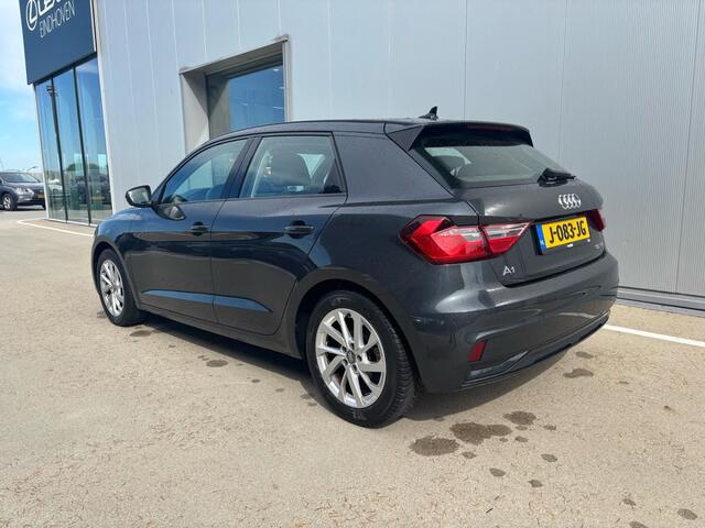 Audi A1 Sportback 30 TFSI Pro Line / Stoelverwarming / Navigatie / PDC V+A