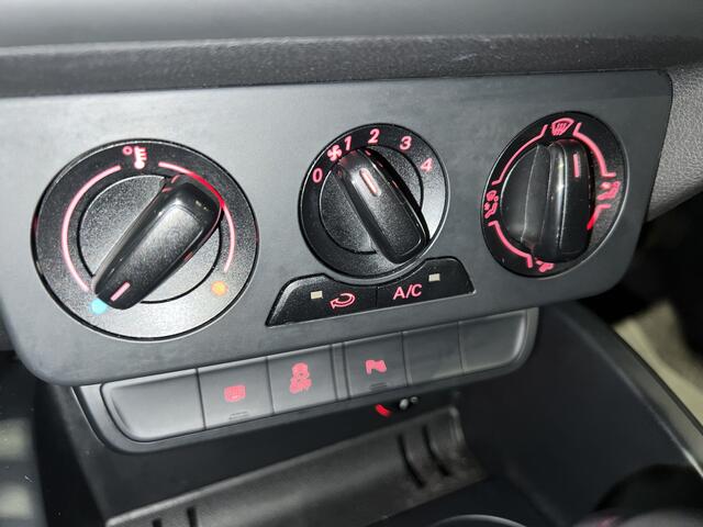 Audi A1 Sportback 1.0 TFSI Adrenalin S-Line | Automaat | Navigatie | Cruise | Unieke kleur