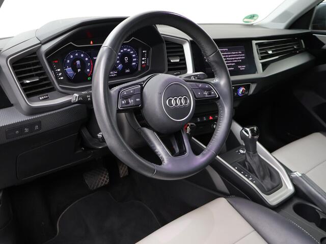 Audi A1 citycarver 35 TFSI epic | 150 PK | Automaat | Stoelverwarming | Achteruitrij camera | Lederen interieur |