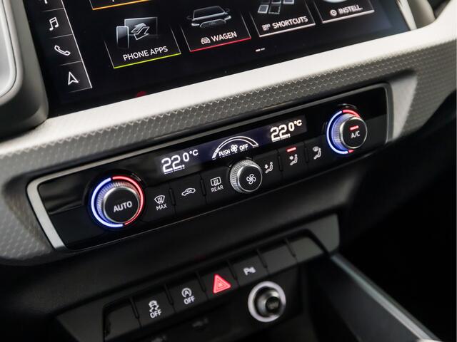 Audi A1 Sportback 30 TFSI S-Line Edition One Automaat (2X S-LINE, APPLE CARPLAY, CLIMATE, CAMERA, LEDER, STOELVERWARMING, SPORTSTOELEN, GETINT GLAS, LED KOPLAMPEN, 18'' VELGEN, NIEUWSTAAT)