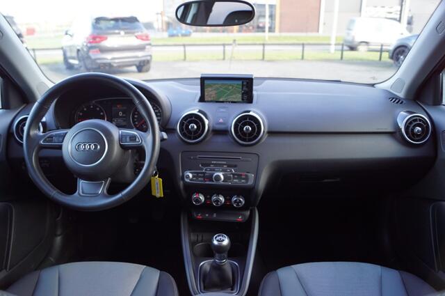 Audi A1 Sportback 1.0 TFSI Pro Line 95pk / Navi / PDC / Sportstoelen/ stoelverwarming, Climatronic
