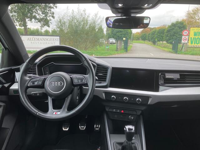 Audi A1 Sportback 25 TFSI Pro Line S / Half-Leder / Led koplampen / Zwart dak / 17 Inch / Virtual Cockpit