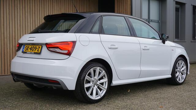 Audi A1 Sportback 1.0 TFSI 95pk 5Drs Adrenalin S-Line 17inch LM Navi Airco Elek.pakket *Gletsjerwit Metallic* NL auto! 83316km!