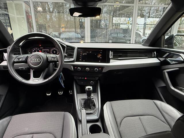 Audi A1 Citycarver 30 TFSI *!* 2x S-LINE *!* VIRTUAL/ CRUISE/ 18 INCH/ PDC/ STOELVERWARMING *!*