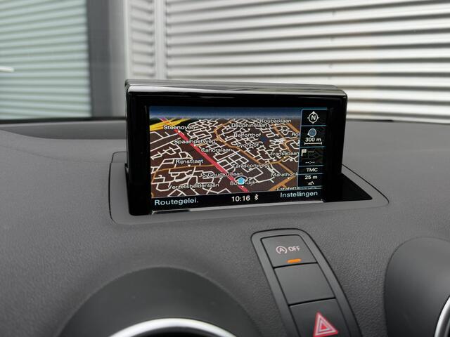 Audi A1 Sportback 1.4 TFSI S-Line Clima Navi Cruise-Control Alcantara