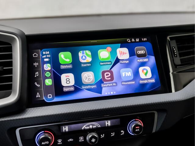 Audi A1 Sportback 25 TFSI Sport (APPLE CARPLAY, GROOT NAVI, CAMERA, CLIMATE, GETINT GLAS, PARKEERSENSOREN, SPORTSTOELEN, LM VELGEN, CRUISE, NIEUWSTAAT)