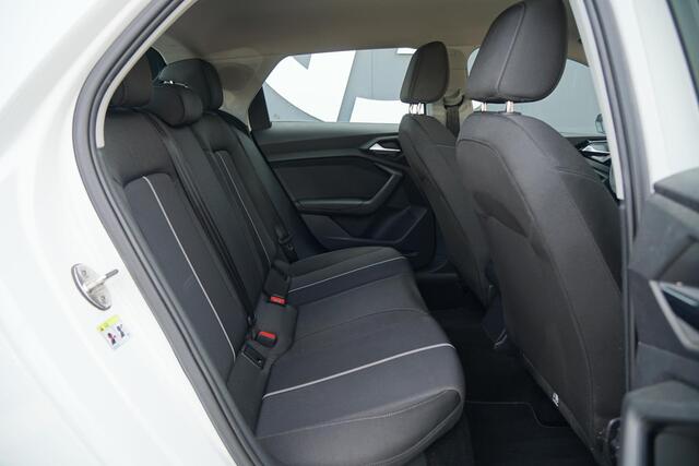 Audi A1 Sportback 30 TFSI epic 115PK + APPLE CARPLAY / CRUISE CONTROL / S-LINE EXTERIEUR